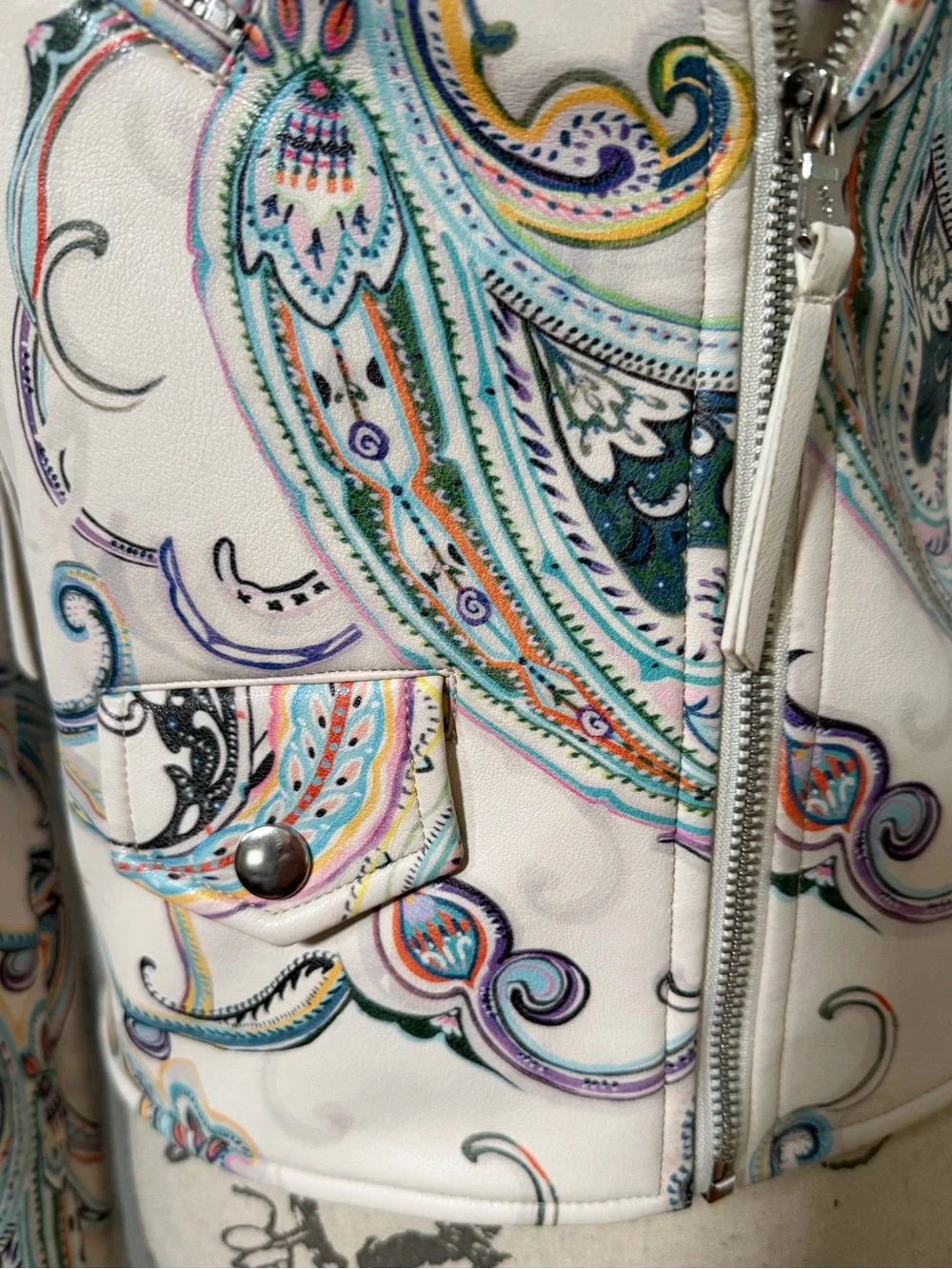 EUC Robert Graham Monroe Paisley Print Motorcycle Jacket. Women's Size: XS.